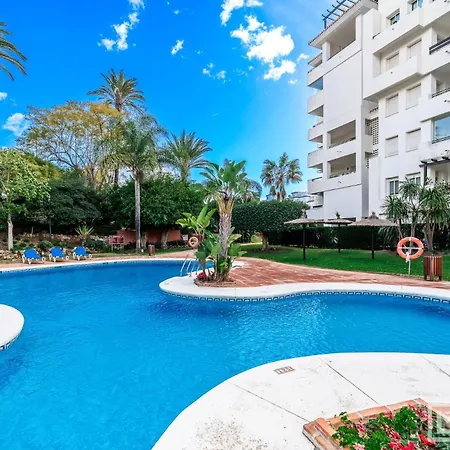 Apartment Panoramic Views Medina Gardens Banus Marbella